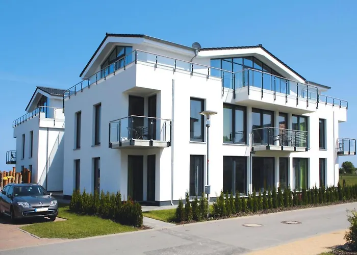 Apartment House Calmsailing, Boergerende